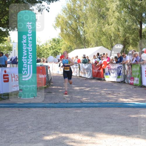 07.09.2025 - 19. Norderstedt Triathlon Zöllner http://msf.ph/oto/8777116 07.09.2025 12:08:52 Ziel 1167, 1236 meine-sportfotos.de