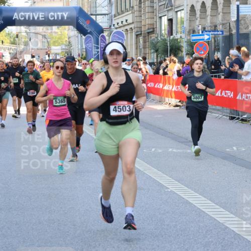 07.09.2025 - BARMER Alsterlauf Strokosch-Dieckow http://msf.ph/oto/8777185 07.09.2025 10:07:15 Ziel 2233, 2353, 2372, 2520, 2662, 2755, 2893, 2939, 2965, 3063, 3108, 3109, 3265, 3837, 3864, 3976, 4110, 4859, 4860, 5173, 5212, 5315, 5399, 5402, 5475, 5524, 5593, 5854, 5939, 6140, 6141, 6146, 6219, 6343, 8282 meine-sportfotos.de