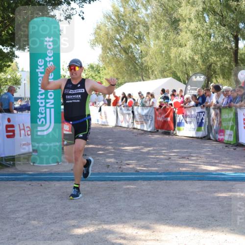 07.09.2025 - 19. Norderstedt Triathlon Zöllner http://msf.ph/oto/8777189 07.09.2025 12:09:19 Ziel 185, 806 meine-sportfotos.de