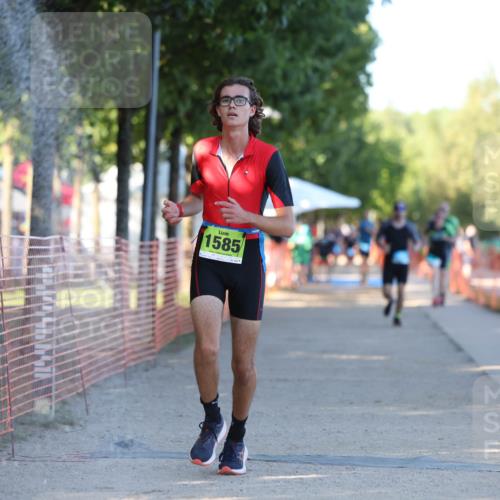 07.09.2025 - 19. Norderstedt Triathlon Michael Strokosch http://msf.ph/oto/8777198 07.09.2025 16:49:55 Laufen 1472, 1585 meine-sportfotos.de