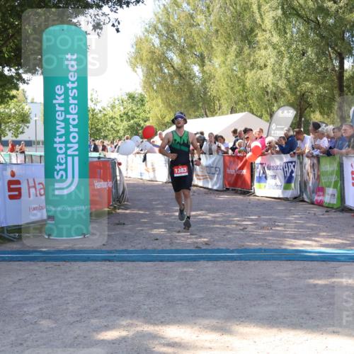 07.09.2025 - 19. Norderstedt Triathlon Zöllner http://msf.ph/oto/8777226 07.09.2025 12:10:02 Ziel 1383 meine-sportfotos.de