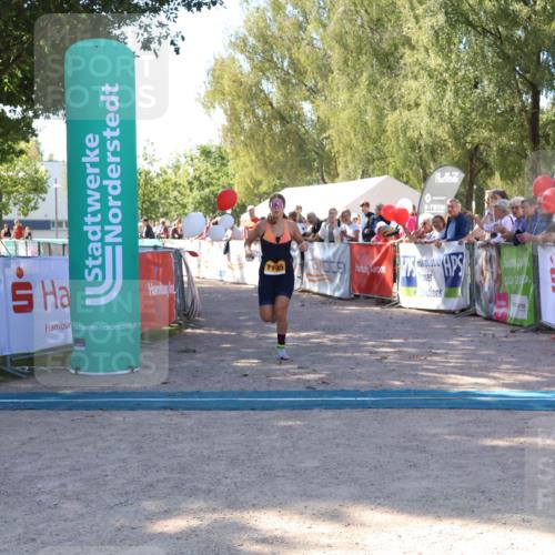 07.09.2025 - 19. Norderstedt Triathlon Zöllner http://msf.ph/oto/8777260 07.09.2025 12:10:09 Ziel 1195, 1383 meine-sportfotos.de