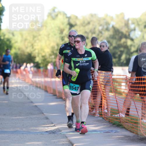 07.09.2025 - 19. Norderstedt Triathlon Michael Strokosch http://msf.ph/oto/8777265 07.09.2025 16:50:09 Laufen 924, 1524, 1547 meine-sportfotos.de