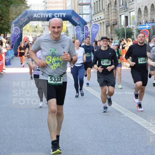 07.09.2025 - BARMER Alsterlauf Strokosch-Dieckow http://msf.ph/oto/8777270 07.09.2025 10:07:08 Ziel 2109, 2110, 2233, 2353, 2372, 2520, 2637, 2662, 2755, 2893, 2939, 2962, 3108, 3109, 3196, 3265, 3343, 3782, 3820, 3864, 3976, 4061, 4063, 4110, 4309, 4859, 4957, 5060, 5399, 5524, 5593, 5854, 5932, 6061, 6140, 6141, 8282 meine-sportfotos.de