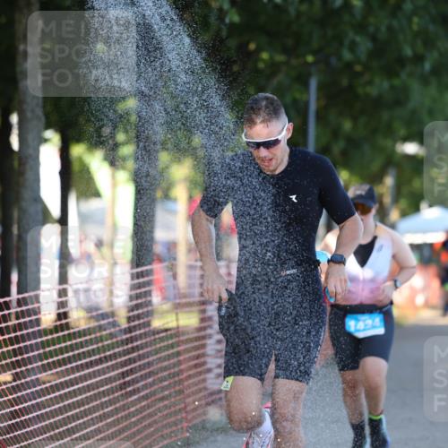 07.09.2025 - 19. Norderstedt Triathlon Michael Strokosch http://msf.ph/oto/8777280 07.09.2025 16:50:33 Laufen 372, 1061 meine-sportfotos.de