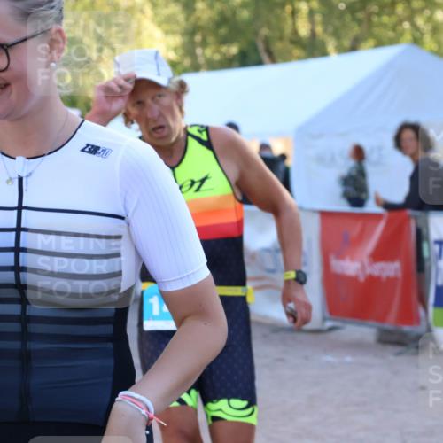 07.09.2025 - 19. Norderstedt Triathlon Zöllner http://msf.ph/oto/8777330 07.09.2025 17:14:24 Ziel 940, 1435, 1472 meine-sportfotos.de
