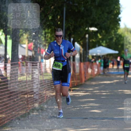 07.09.2025 - 19. Norderstedt Triathlon Michael Strokosch http://msf.ph/oto/8777342 07.09.2025 15:50:31 Laufen 477, 479, 480, 896 meine-sportfotos.de
