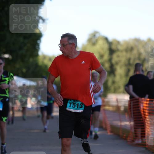07.09.2025 - 19. Norderstedt Triathlon Michael Strokosch http://msf.ph/oto/8777375 07.09.2025 16:50:59 Laufen 864, 915, 936, 941, 1407, 1513 meine-sportfotos.de