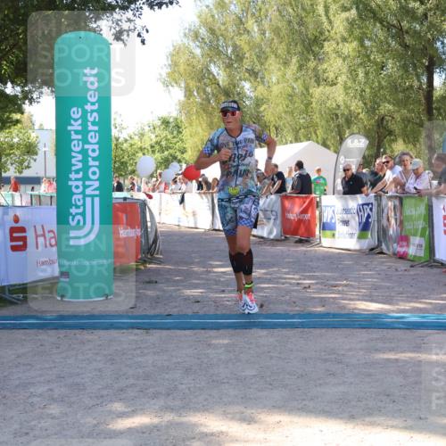 07.09.2025 - 19. Norderstedt Triathlon Zöllner http://msf.ph/oto/8777385 07.09.2025 12:11:43 Ziel 787 meine-sportfotos.de