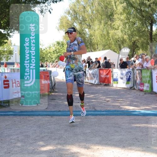07.09.2025 - 19. Norderstedt Triathlon Zöllner http://msf.ph/oto/8777393 07.09.2025 12:11:43 Ziel 787 meine-sportfotos.de