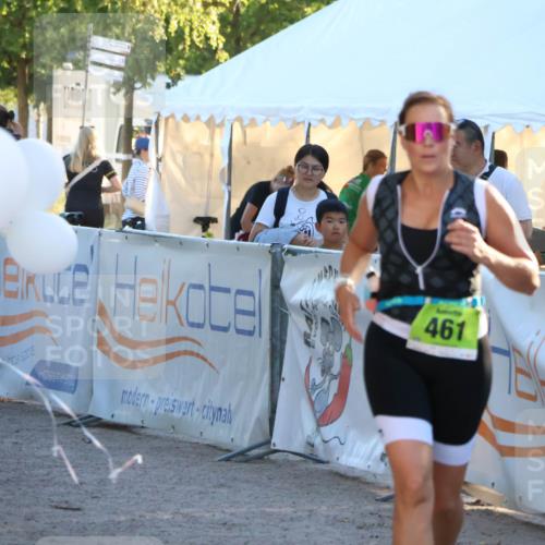 07.09.2025 - 19. Norderstedt Triathlon Zöllner http://msf.ph/oto/8777432 07.09.2025 17:15:05 Ziel 461 meine-sportfotos.de