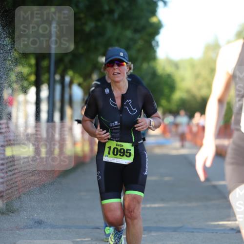 07.09.2025 - 19. Norderstedt Triathlon Michael Strokosch http://msf.ph/oto/8777444 07.09.2025 16:51:09 Laufen 864, 868, 941, 1095, 1407 meine-sportfotos.de