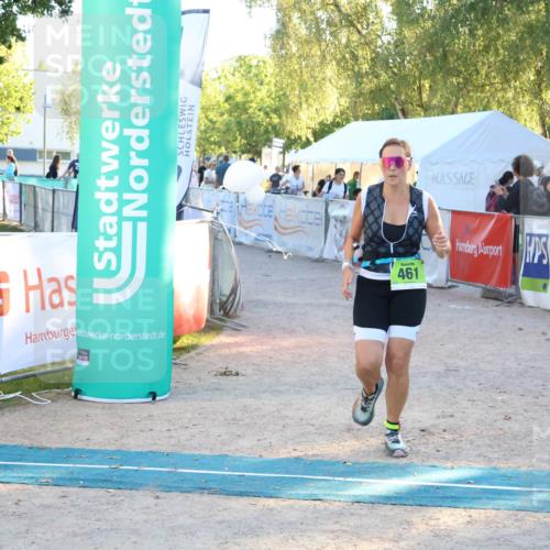07.09.2025 - 19. Norderstedt Triathlon Zöllner http://msf.ph/oto/8777467 07.09.2025 17:15:08 Ziel 461 meine-sportfotos.de
