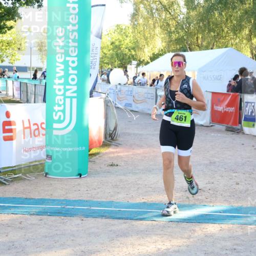 07.09.2025 - 19. Norderstedt Triathlon Zöllner http://msf.ph/oto/8777475 07.09.2025 17:15:08 Ziel 461 meine-sportfotos.de
