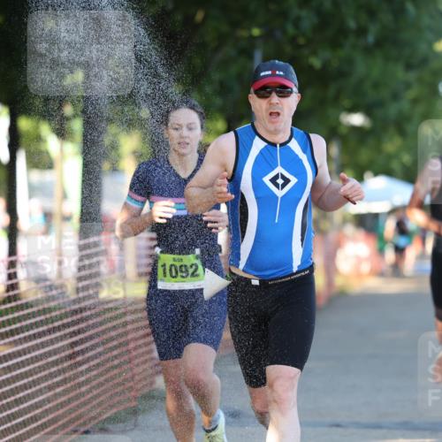 07.09.2025 - 19. Norderstedt Triathlon Michael Strokosch http://msf.ph/oto/8777487 07.09.2025 16:51:37 Laufen 1092, 1567 meine-sportfotos.de