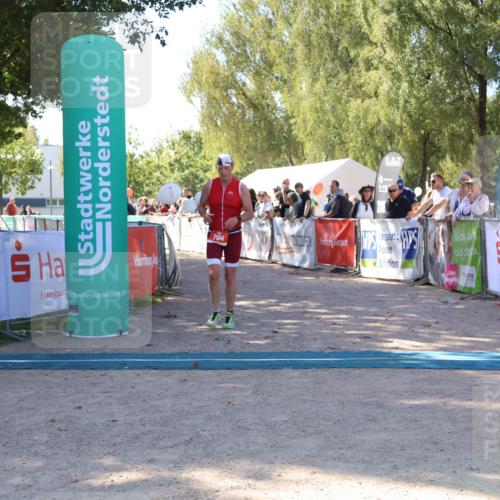 07.09.2025 - 19. Norderstedt Triathlon Zöllner http://msf.ph/oto/8777509 07.09.2025 12:14:34 Ziel 704 meine-sportfotos.de