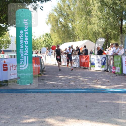 07.09.2025 - 19. Norderstedt Triathlon Zöllner http://msf.ph/oto/8777526 07.09.2025 12:14:47 Ziel 154, 819 meine-sportfotos.de