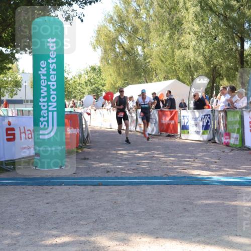 07.09.2025 - 19. Norderstedt Triathlon Zöllner http://msf.ph/oto/8777530 07.09.2025 12:14:47 Ziel 154, 819 meine-sportfotos.de