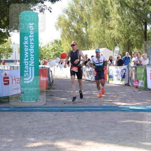 07.09.2025 - 19. Norderstedt Triathlon Zöllner http://msf.ph/oto/8777542 07.09.2025 12:14:48 Ziel 154, 819 meine-sportfotos.de