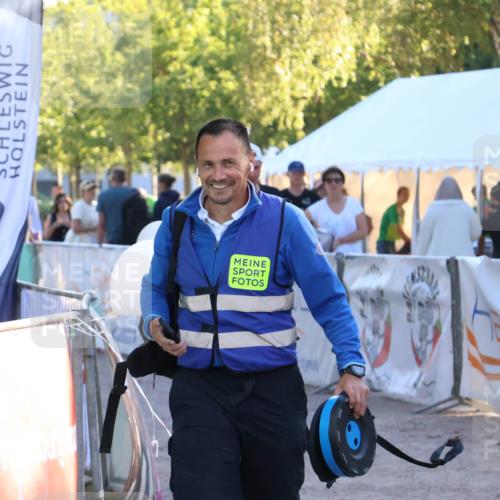 07.09.2025 - 19. Norderstedt Triathlon Zöllner http://msf.ph/oto/8777543 07.09.2025 17:15:21 Ziel 1417 meine-sportfotos.de