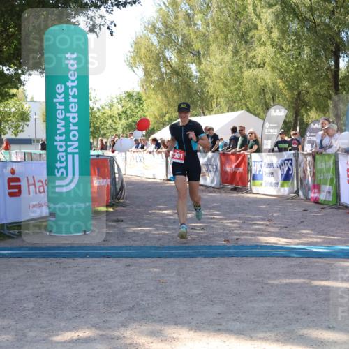 07.09.2025 - 19. Norderstedt Triathlon Zöllner http://msf.ph/oto/8777565 07.09.2025 12:15:47 Ziel 1301 meine-sportfotos.de