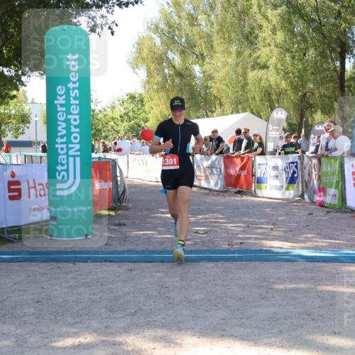 07.09.2025 - 19. Norderstedt Triathlon Zöllner http://msf.ph/oto/8777570 07.09.2025 12:15:47 Ziel 1301 meine-sportfotos.de
