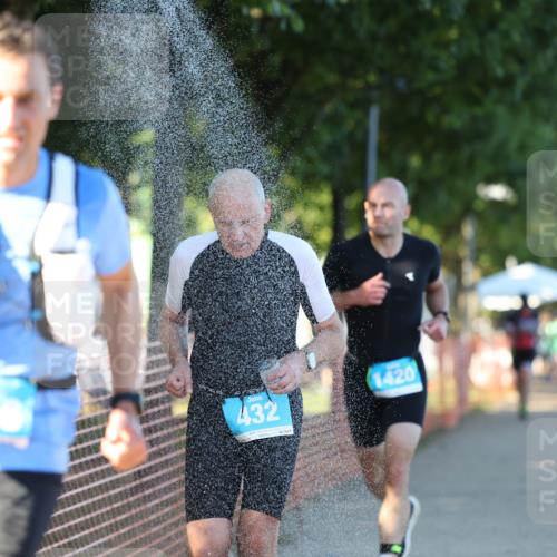 07.09.2025 - 19. Norderstedt Triathlon Michael Strokosch http://msf.ph/oto/8777594 07.09.2025 16:51:58 Laufen 432, 1420, 1446 meine-sportfotos.de