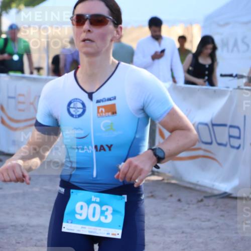 07.09.2025 - 19. Norderstedt Triathlon Zöllner http://msf.ph/oto/8777595 07.09.2025 17:15:42 Ziel 903 meine-sportfotos.de