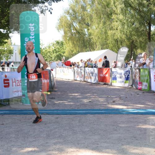 07.09.2025 - 19. Norderstedt Triathlon Zöllner http://msf.ph/oto/8777599 07.09.2025 12:17:15 Ziel 746 meine-sportfotos.de