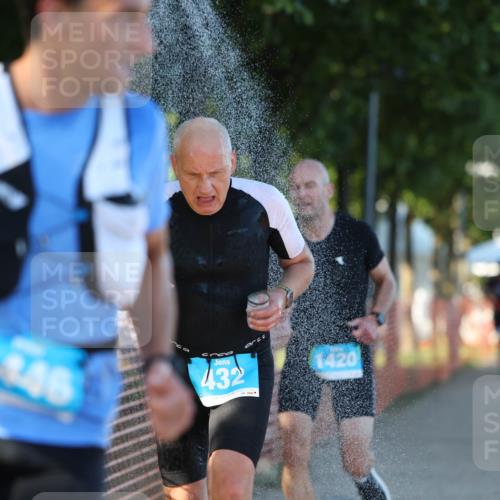 07.09.2025 - 19. Norderstedt Triathlon Michael Strokosch http://msf.ph/oto/8777601 07.09.2025 16:51:58 Laufen 432, 1420, 1446 meine-sportfotos.de
