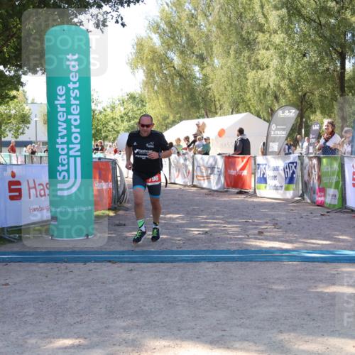 07.09.2025 - 19. Norderstedt Triathlon Zöllner http://msf.ph/oto/8777603 07.09.2025 12:17:27 Ziel 796 meine-sportfotos.de