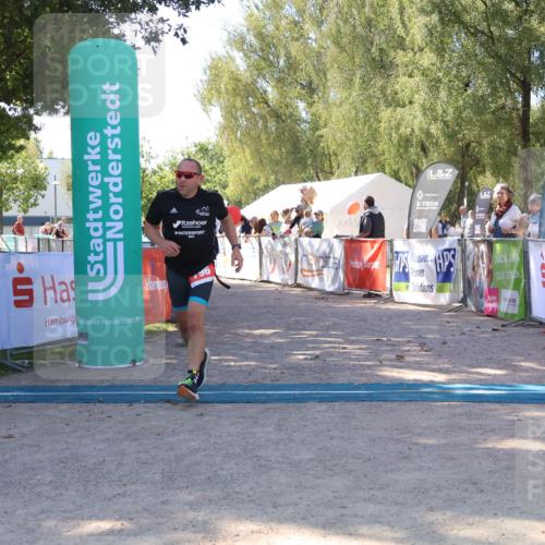 07.09.2025 - 19. Norderstedt Triathlon Zöllner http://msf.ph/oto/8777607 07.09.2025 12:17:27 Ziel 796 meine-sportfotos.de