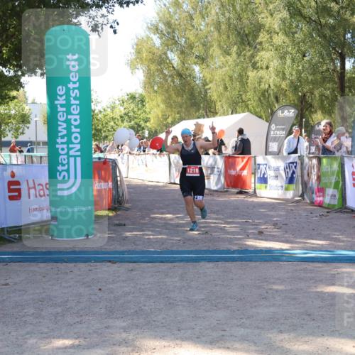 07.09.2025 - 19. Norderstedt Triathlon Zöllner http://msf.ph/oto/8777618 07.09.2025 12:17:37 Ziel 1218 meine-sportfotos.de