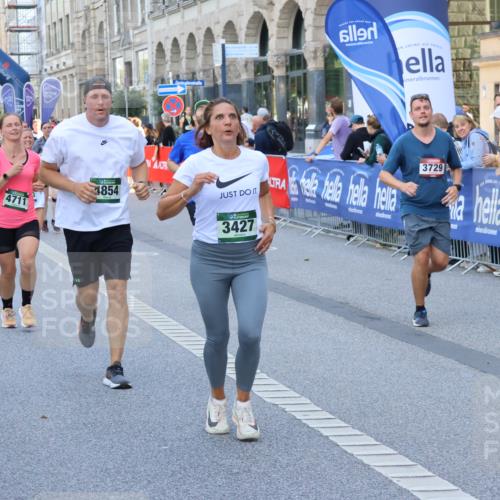 07.09.2025 - BARMER Alsterlauf Strokosch-Dieckow http://msf.ph/oto/8777632 07.09.2025 10:07:03 Ziel 2109, 2110, 2218, 2233, 2353, 2520, 2637, 2662, 2767, 2893, 2939, 2962, 3108, 3109, 3196, 3265, 3274, 3343, 3782, 3820, 3864, 4061, 4063, 4309, 4409, 4859, 4957, 5060, 5292, 5399, 5524, 5593, 5932, 6061, 8282 meine-sportfotos.de
