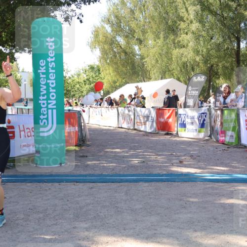 07.09.2025 - 19. Norderstedt Triathlon Zöllner http://msf.ph/oto/8777640 07.09.2025 12:17:40 Ziel 1218 meine-sportfotos.de