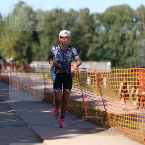 07.09.2025 - 19. Norderstedt Triathlon Michael Strokosch http://msf.ph/oto/8777644 07.09.2025 15:51:41 Laufen 455, 1439 meine-sportfotos.de