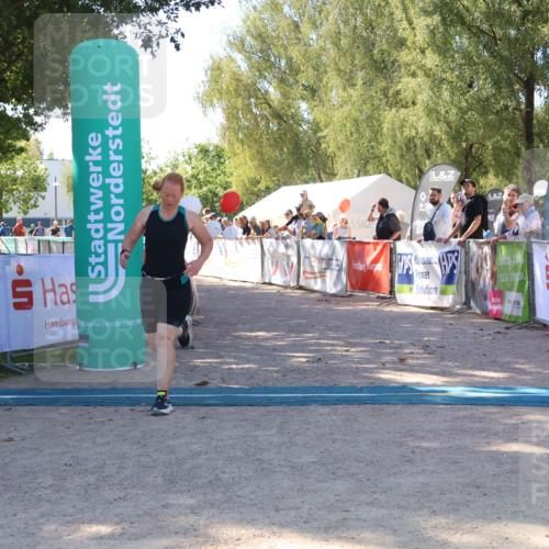 07.09.2025 - 19. Norderstedt Triathlon Zöllner http://msf.ph/oto/8777665 07.09.2025 12:17:52 Ziel 1394 meine-sportfotos.de
