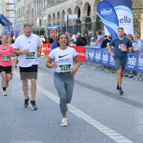 07.09.2025 - BARMER Alsterlauf Strokosch-Dieckow http://msf.ph/oto/8777671 07.09.2025 10:07:03 Ziel 2109, 2110, 2218, 2233, 2353, 2520, 2637, 2662, 2767, 2893, 2939, 2962, 3108, 3109, 3196, 3265, 3274, 3343, 3782, 3820, 3864, 4061, 4063, 4309, 4409, 4859, 4957, 5060, 5292, 5399, 5524, 5593, 5932, 6061, 8282 meine-sportfotos.de