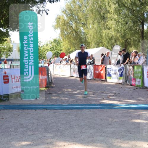 07.09.2025 - 19. Norderstedt Triathlon Zöllner http://msf.ph/oto/8777685 07.09.2025 12:18:09 Ziel 768 meine-sportfotos.de