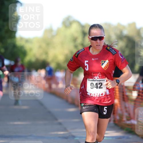 07.09.2025 - 19. Norderstedt Triathlon Michael Strokosch http://msf.ph/oto/8777711 07.09.2025 16:52:27 Laufen 418, 935, 942, 957, 1046 meine-sportfotos.de