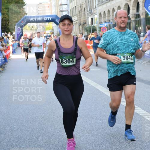 07.09.2025 - BARMER Alsterlauf Strokosch-Dieckow http://msf.ph/oto/8777719 07.09.2025 10:06:59 Ziel 2109, 2110, 2218, 2263, 2353, 2637, 2662, 2767, 2939, 2959, 2962, 3108, 3109, 3196, 3265, 3274, 3319, 3343, 3576, 3782, 3820, 3878, 4061, 4063, 4263, 4309, 4409, 4710, 4715, 4736, 4859, 4957, 5060, 5113, 5292, 5361, 5399, 5932, 6061, 8205, 8363 meine-sportfotos.de