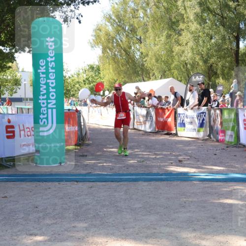 07.09.2025 - 19. Norderstedt Triathlon Zöllner http://msf.ph/oto/8777729 07.09.2025 12:18:51 Ziel 203 meine-sportfotos.de