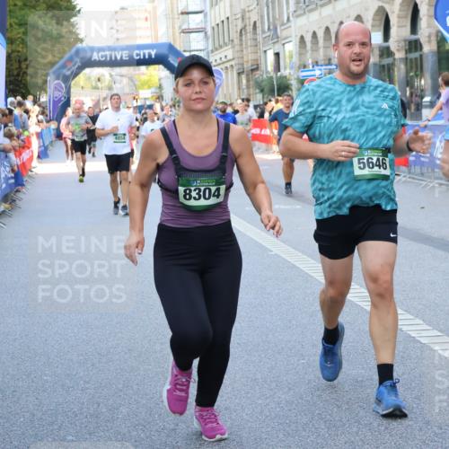 07.09.2025 - BARMER Alsterlauf Strokosch-Dieckow http://msf.ph/oto/8777742 07.09.2025 10:06:59 Ziel 2109, 2110, 2218, 2263, 2353, 2637, 2662, 2767, 2939, 2959, 2962, 3108, 3109, 3196, 3265, 3274, 3319, 3343, 3576, 3782, 3820, 3878, 4061, 4063, 4263, 4309, 4409, 4710, 4715, 4736, 4859, 4957, 5060, 5113, 5292, 5361, 5399, 5932, 6061, 8205, 8363 meine-sportfotos.de