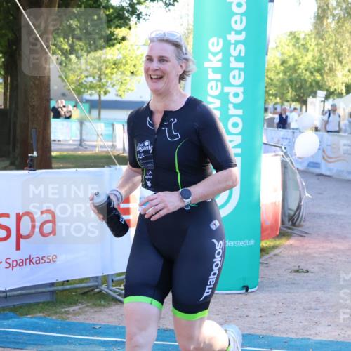 07.09.2025 - 19. Norderstedt Triathlon Zöllner http://msf.ph/oto/8777752 07.09.2025 17:16:19 Ziel 1450 meine-sportfotos.de