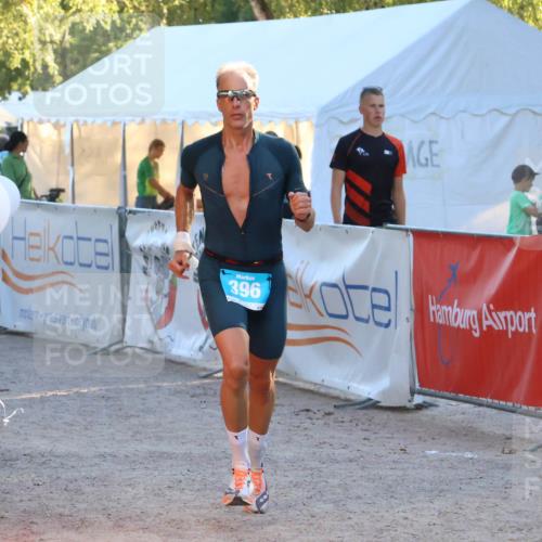 07.09.2025 - 19. Norderstedt Triathlon Zöllner http://msf.ph/oto/8777777 07.09.2025 17:16:47 Ziel 396 meine-sportfotos.de