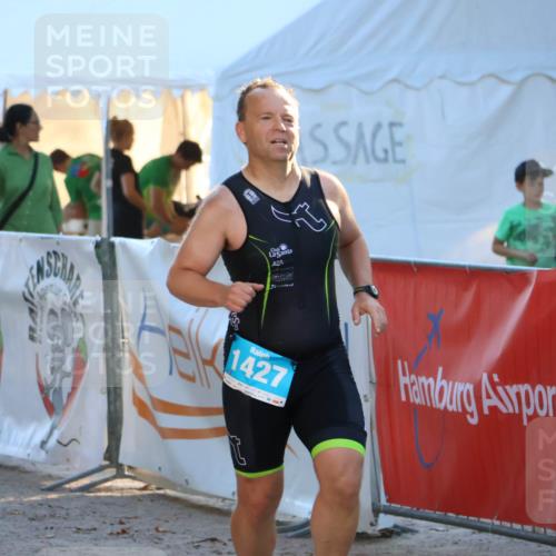 07.09.2025 - 19. Norderstedt Triathlon Zöllner http://msf.ph/oto/8777820 07.09.2025 17:16:55 Ziel 396, 1427 meine-sportfotos.de