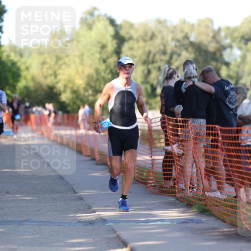 07.09.2025 - 19. Norderstedt Triathlon Michael Strokosch http://msf.ph/oto/8777852 07.09.2025 16:52:57 Laufen 1419 meine-sportfotos.de