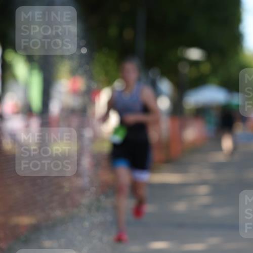 07.09.2025 - 19. Norderstedt Triathlon Michael Strokosch http://msf.ph/oto/8777853 07.09.2025 15:52:08 Laufen 449 meine-sportfotos.de