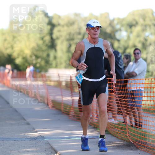 07.09.2025 - 19. Norderstedt Triathlon Michael Strokosch http://msf.ph/oto/8777861 07.09.2025 16:52:58 Laufen 378, 1419 meine-sportfotos.de