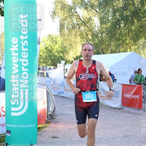07.09.2025 - 19. Norderstedt Triathlon Zöllner http://msf.ph/oto/8777905 07.09.2025 17:17:08 Ziel 362 meine-sportfotos.de